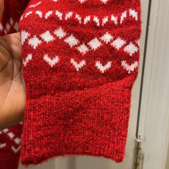NWT MERRY X-MAS long Sleeve Red Sweater. - Picture 6 of 8